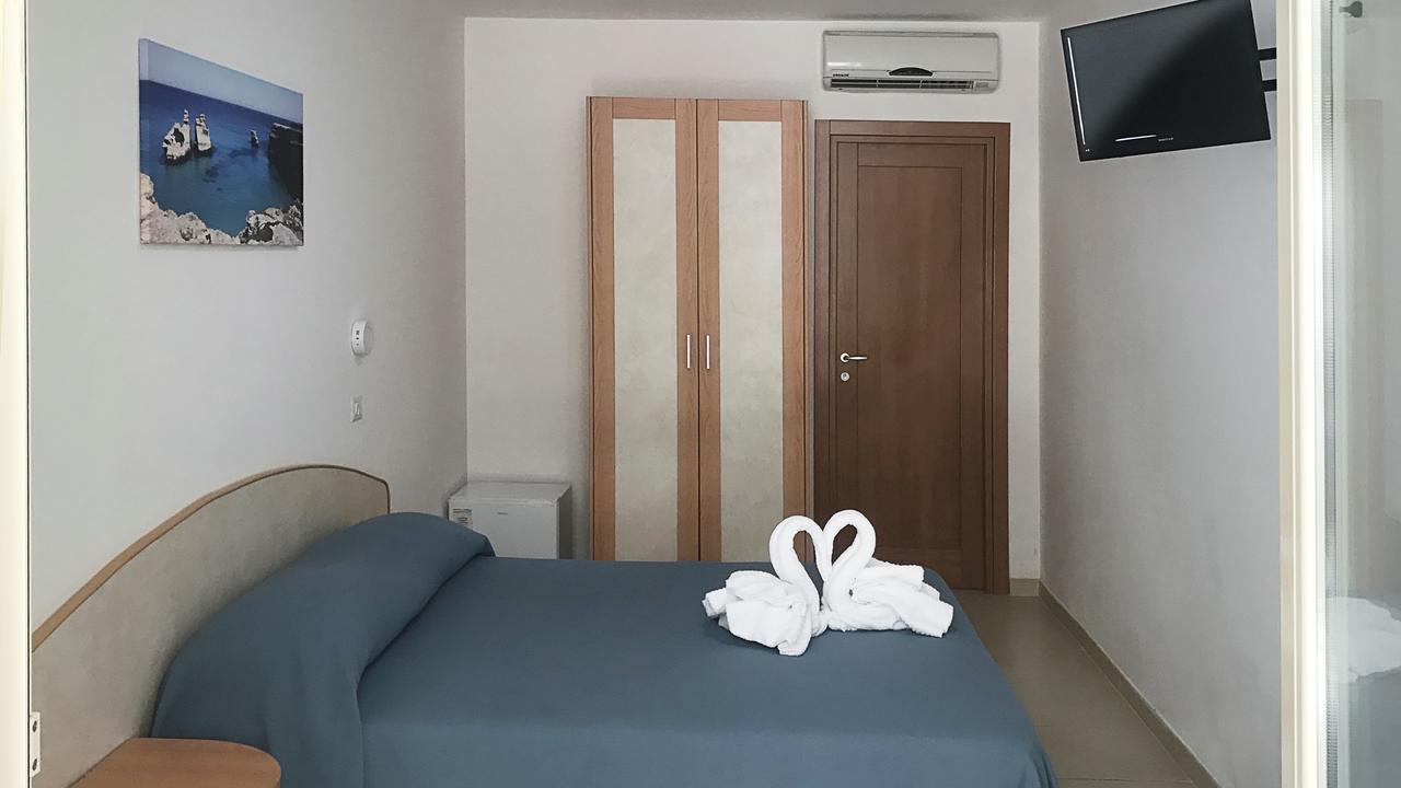 Alba Azzurra - Cdshotels Torre dell'Orso Exterior foto